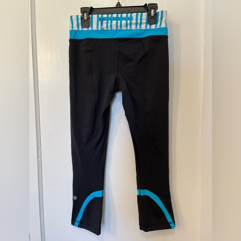 Lululemon Inspire Crop II Black Spry Blue
